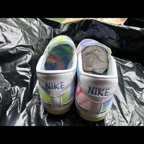Nike tye dye slip on. New - Picture 4 of 4